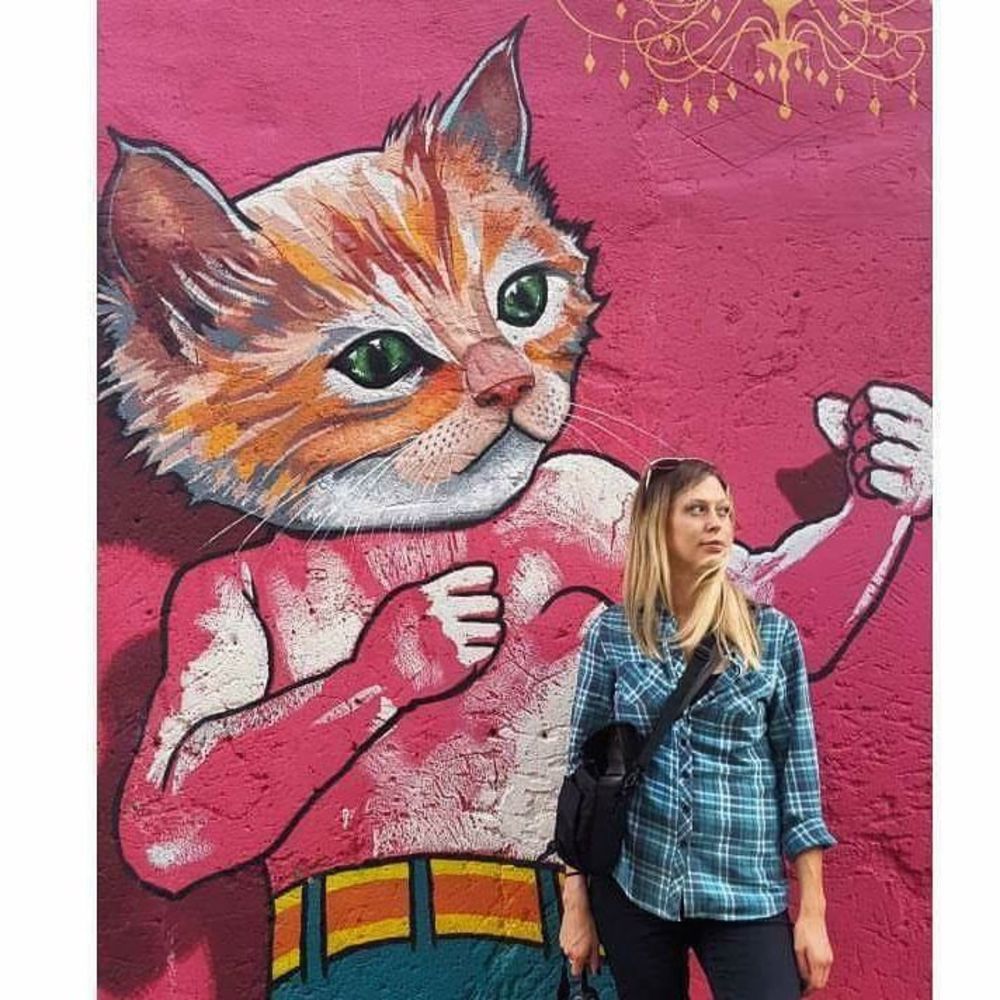 Meet your Posher, Danielle